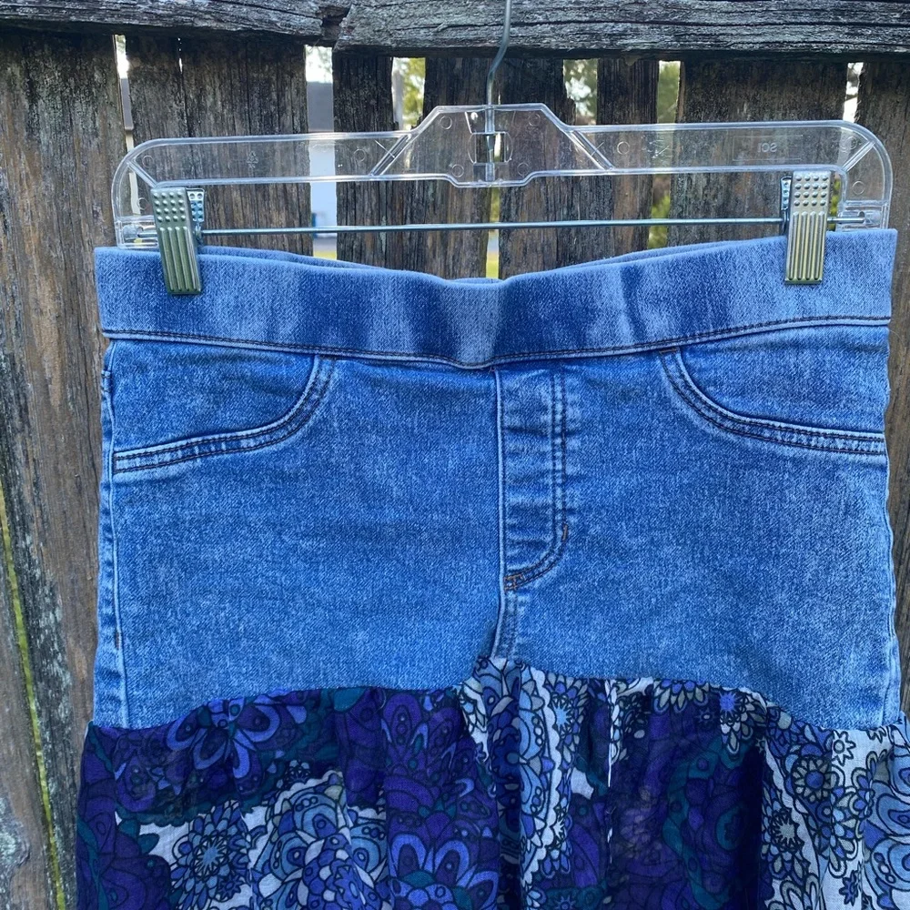 Upcycled No Boundaries Light Blue Denim and Floral Skirt-Size 10 - Picture 2 of 8